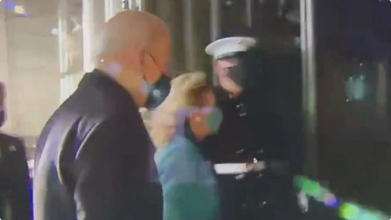 Biden’s Earpiece Says ‘Salute The Marines,’ So He Says ‘Salute The Marines’ Out Loud, Doesn’t Salute Them Image-723