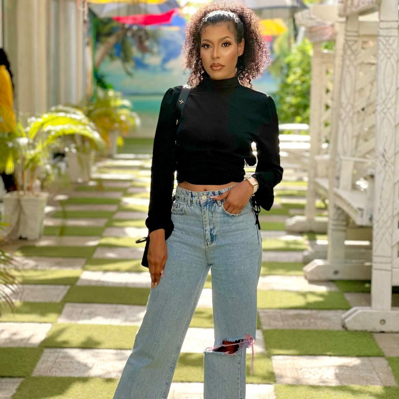Nini responds to Twitter user asking to see the boyfriend she kept mentioning in the Big Brither Naija house