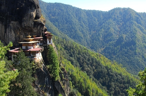 8-The-Paro-Taktsang-Monastery-4013-4354-