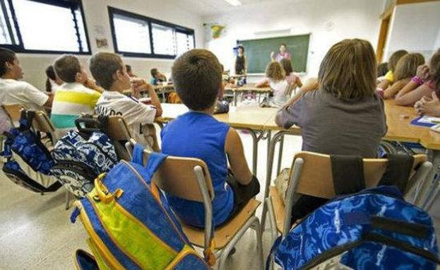 CONCAPA denuncia la persecución a la asignatura de Religión y lamenta la subida de los precios este curso