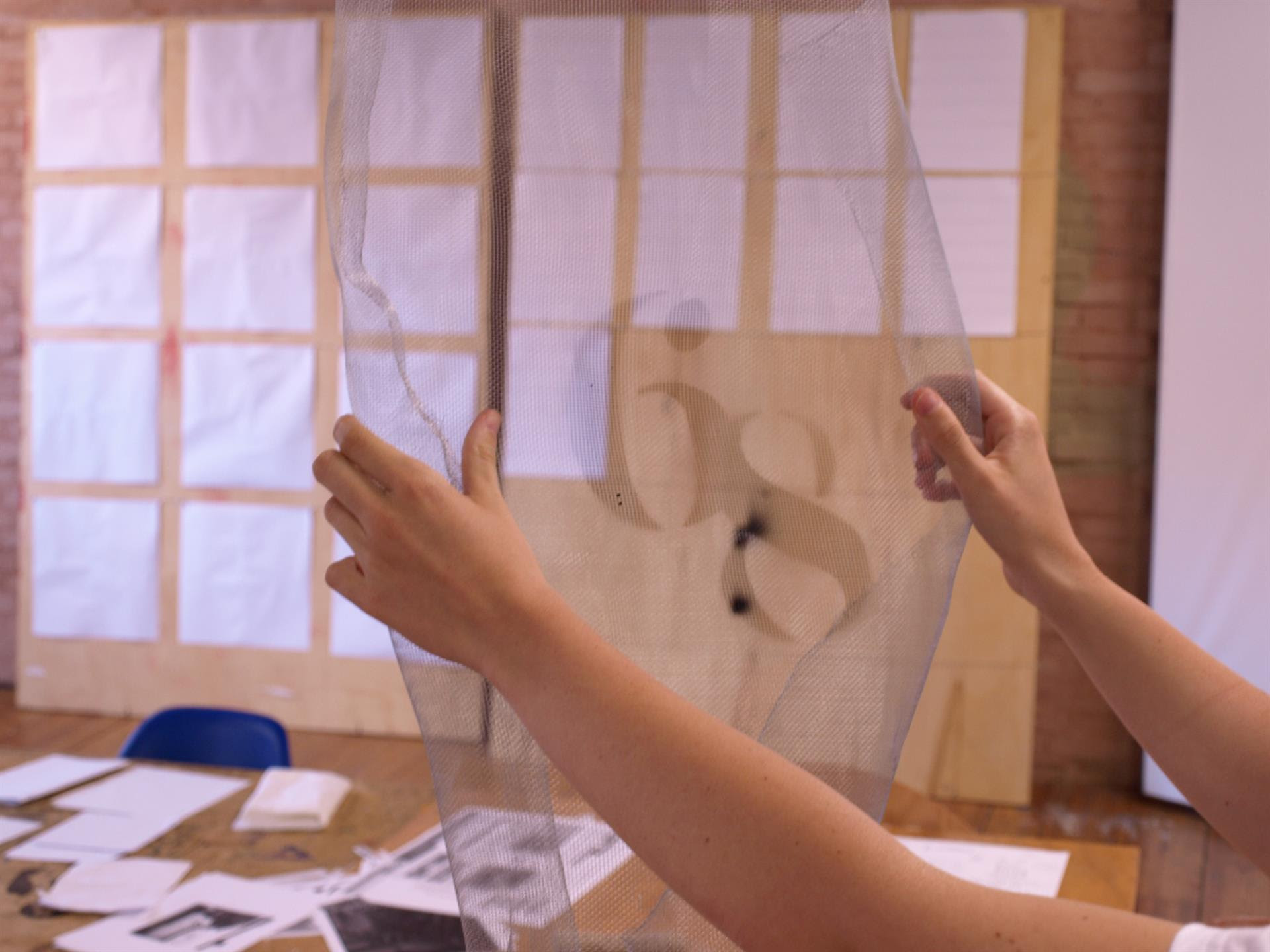 Dal laboratorio di design dell’Università Iuav di Venezia, Corso di laurea magistrale in Design del prodotto e della comunicazione, con studenti e studentesse coordinati da Paola Fortuna. Dal laboratorio di design dell’Università Iuav di Venezia, Corso di laurea magistrale in Design del prodotto e della comunicazione, con studenti e studentesse coordinati da Paola Fortuna.