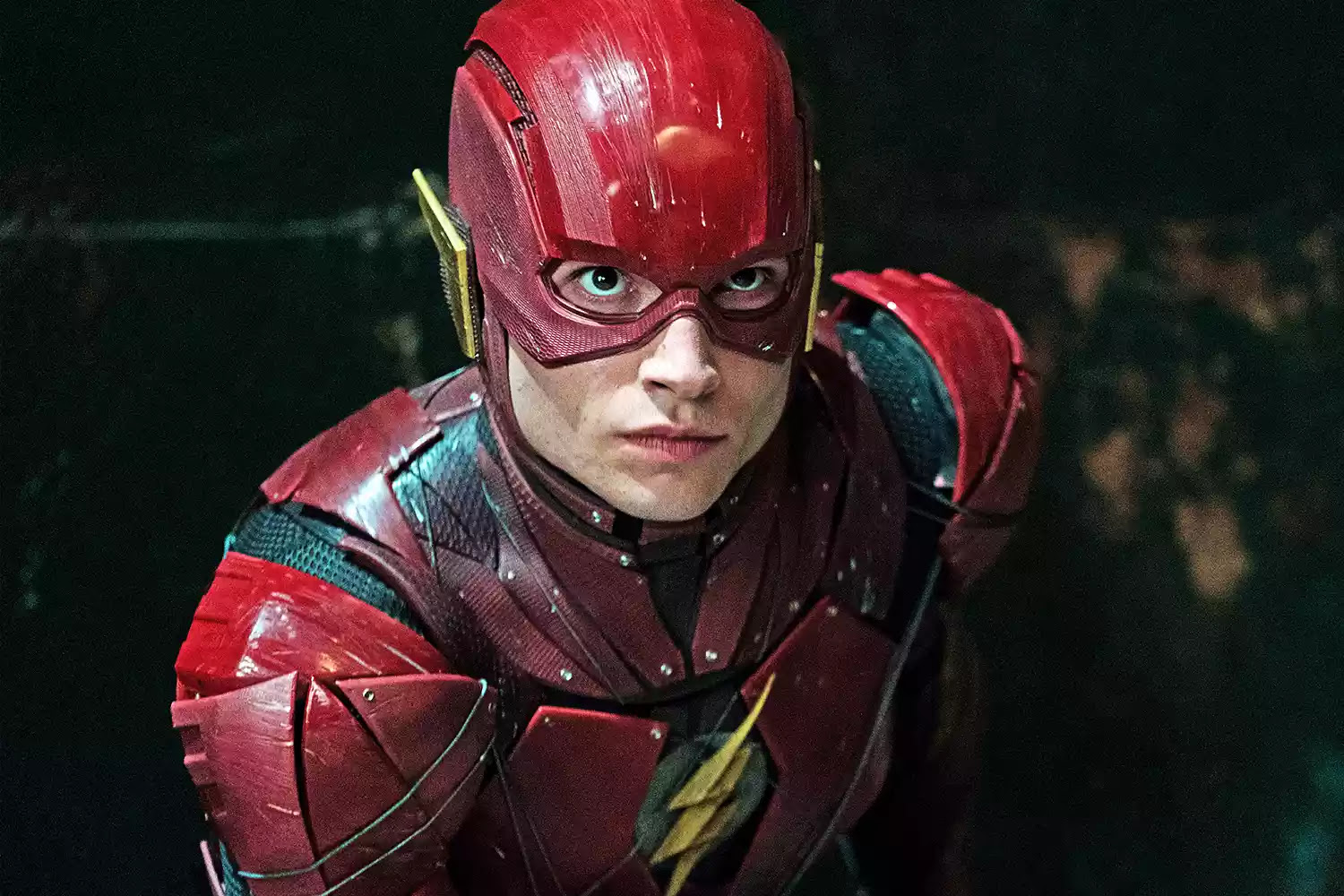 JUSTICE LEAGUE EZRA MILLER as The Flash