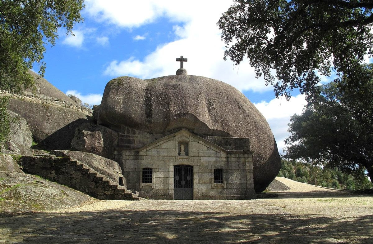 Santuário de Nossa Senhora da Lapa