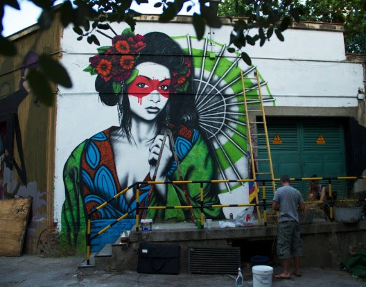 Street-Art-by-Fin-DAC-in-Madrid-Spain.-Photo-by-Miss-Kaliansky