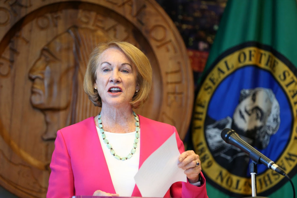 Seattle City Council Overrides Mayor, Cuts Up To 100 Officers From Police Force