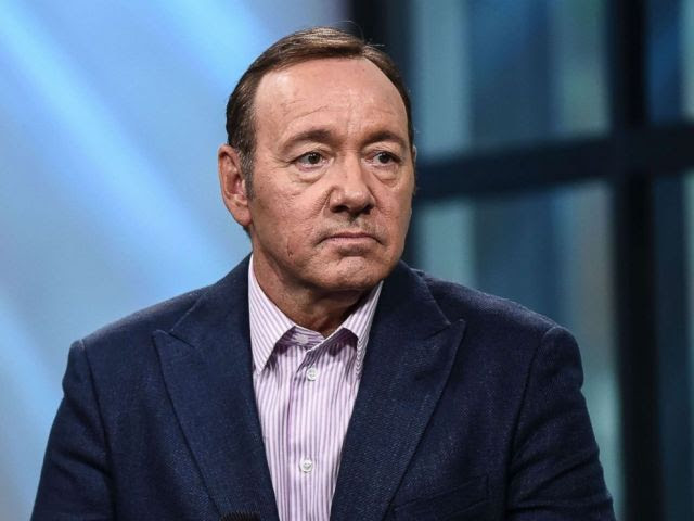 Q: Kevin Spacey Accuser Dies Before Trial - Red Shoes 