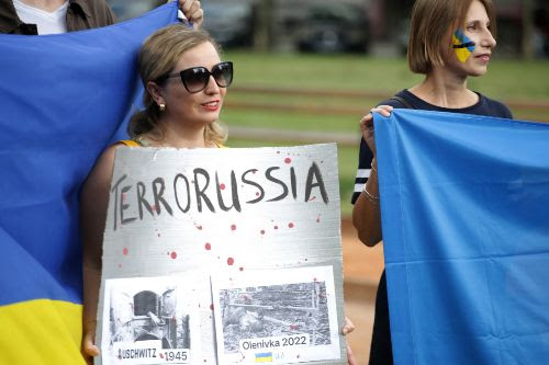 Zagreb (Croatia).- Croatian citizens protest the killing of Ukrainian...