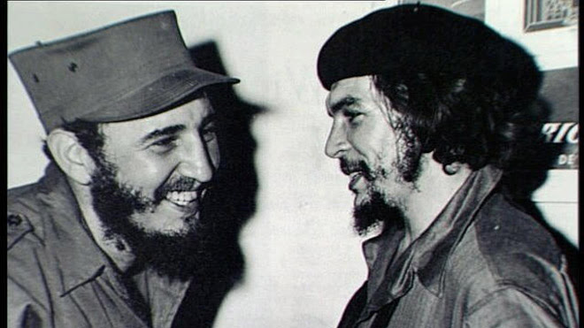 Fidel Castro và Che Guevara. Ảnh: internet