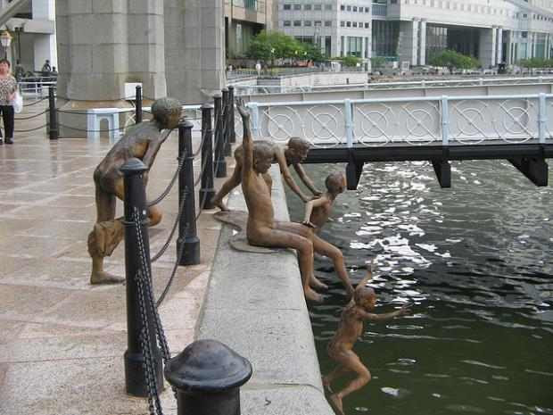 Crazy statues