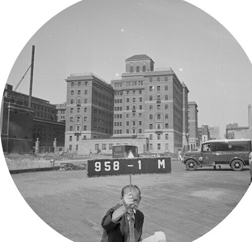 Bellevue Psychopathic Hospital, Manhattan Block 958, Lot 1, 1940.  Tax Photograph Collection, NYC Municipal Archives.