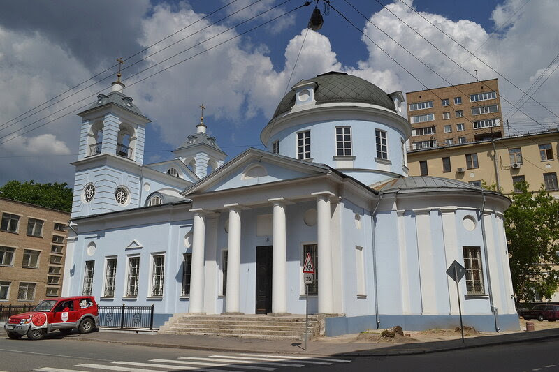 Церковь Успения Пресвятой Богородицы на Могильцах