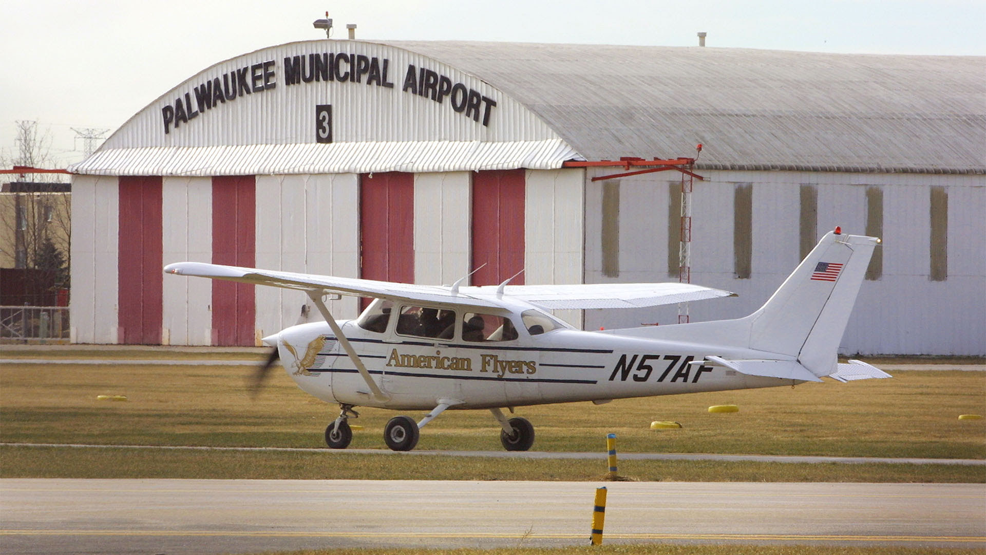 El Cessna 172 es uno de los aviones más populares en las escuelas de aviación. (Photo by Tim Boyle/Getty Images)