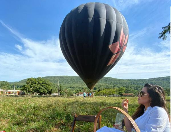 Ágape experiência romântica passeio de balão Pirenópolis (002) (Divulgação)