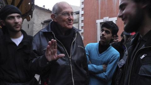 http://www.periodistadigital.com/imagenes/2014/04/07/el-jesuita-asesinado.jpg