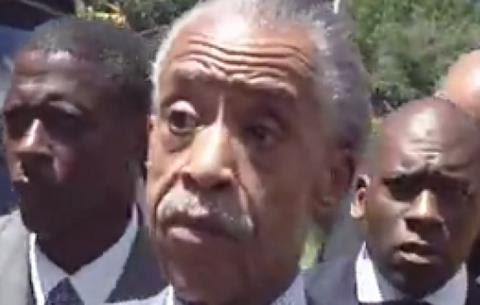 VIDEO: ‘FBI Snitch’ Al Sharpton Gets Heckled: ‘Are You Here to Snitch on the Rioters?’