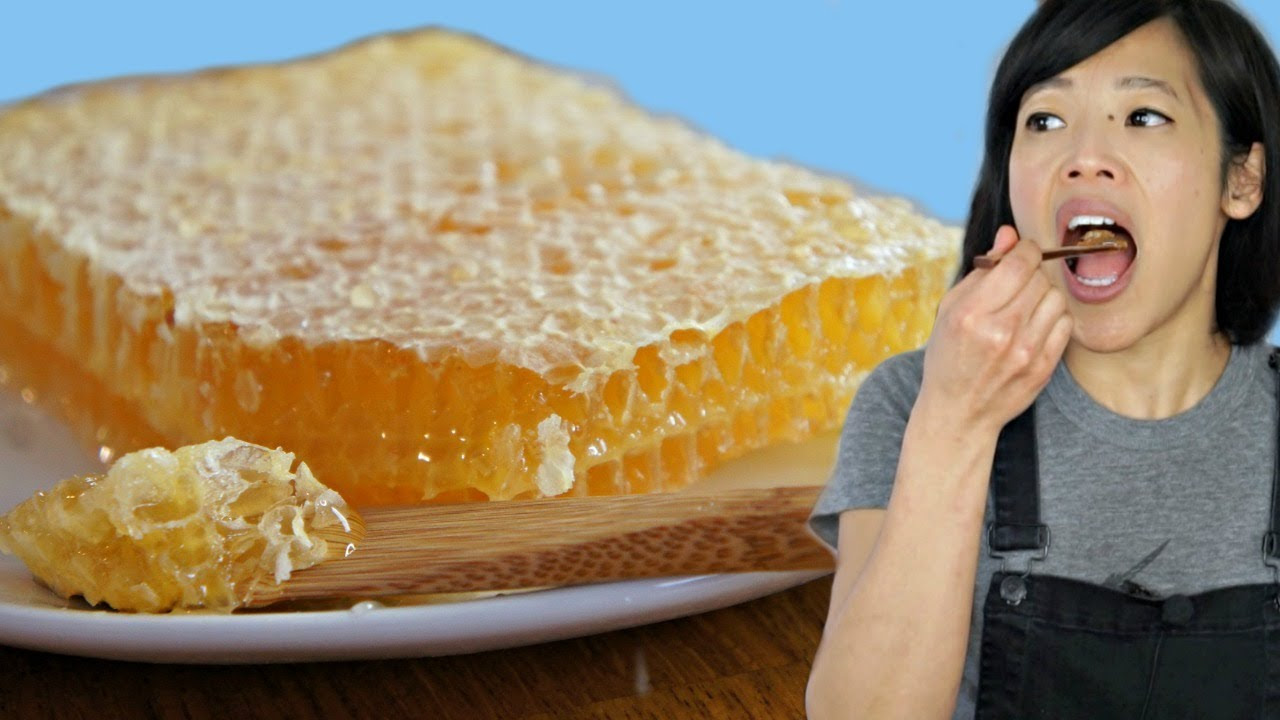HONEYCOMB -- Honey & Beeswax -- Taste Test | The purest form of honey - YouTube
