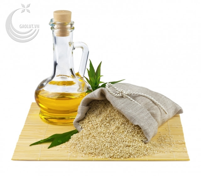 http://gaolut.vn/_img_server/gallery/2013/11/02/size640/truth_about_oil_pulling_sesame_seeds_oil_image_1383401472.jpg