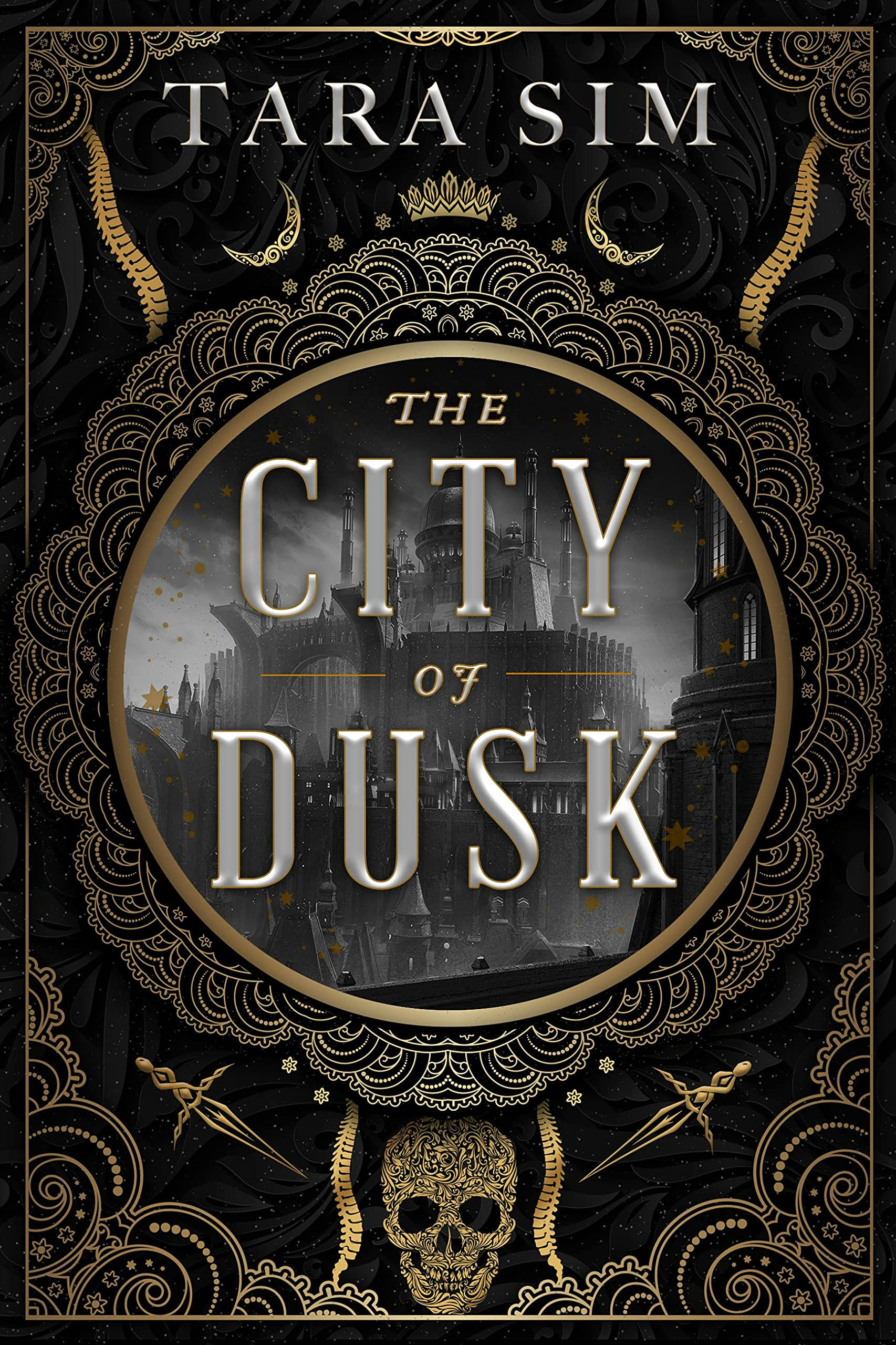 The City of Dusk (The Dark Gods, #1) PDF