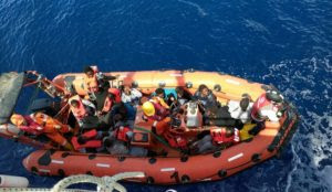 Italy: Migrant transport NGO escorts in more coronavirus-positive Muslim migrants
