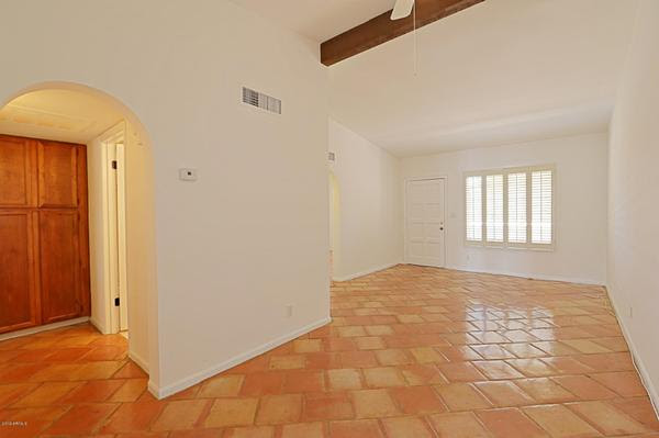 1449 E Highland Ave Unit 16, Phoenix AZ 85014 wholesale property listing for sale
