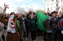 ANÁLISIS | Argelia ante el abismo o la montaña