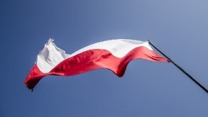 Skandal! TVP nie chciało flagi Polski na przedwyborczej debacie