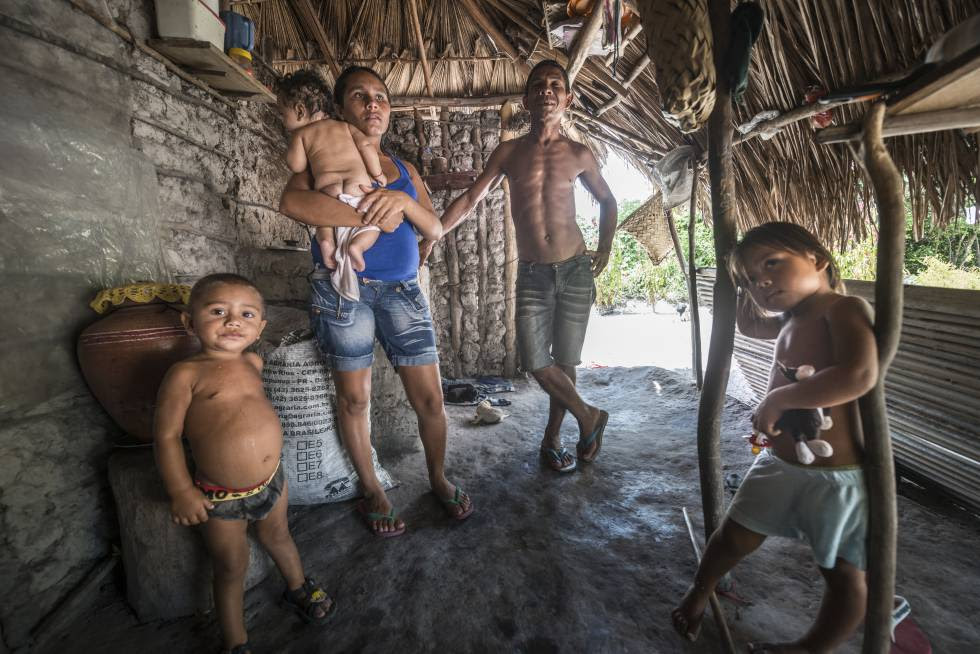 Aderaldo Ferreira da Silva e sua família.