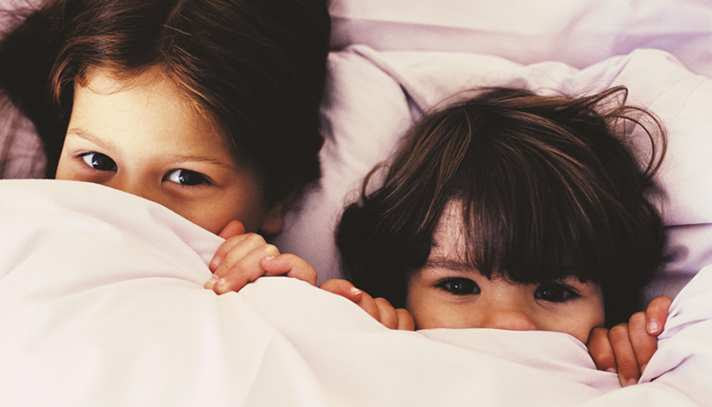 ES kidsinbedforsleepover