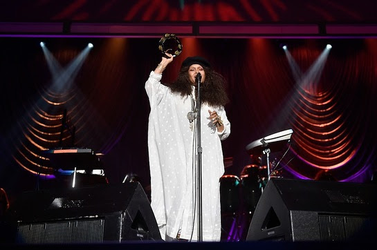 Erykah Badu performs during the 2016 Neighborhood Awards Erykah Badu performs during the 2016 Neighborhood Awards