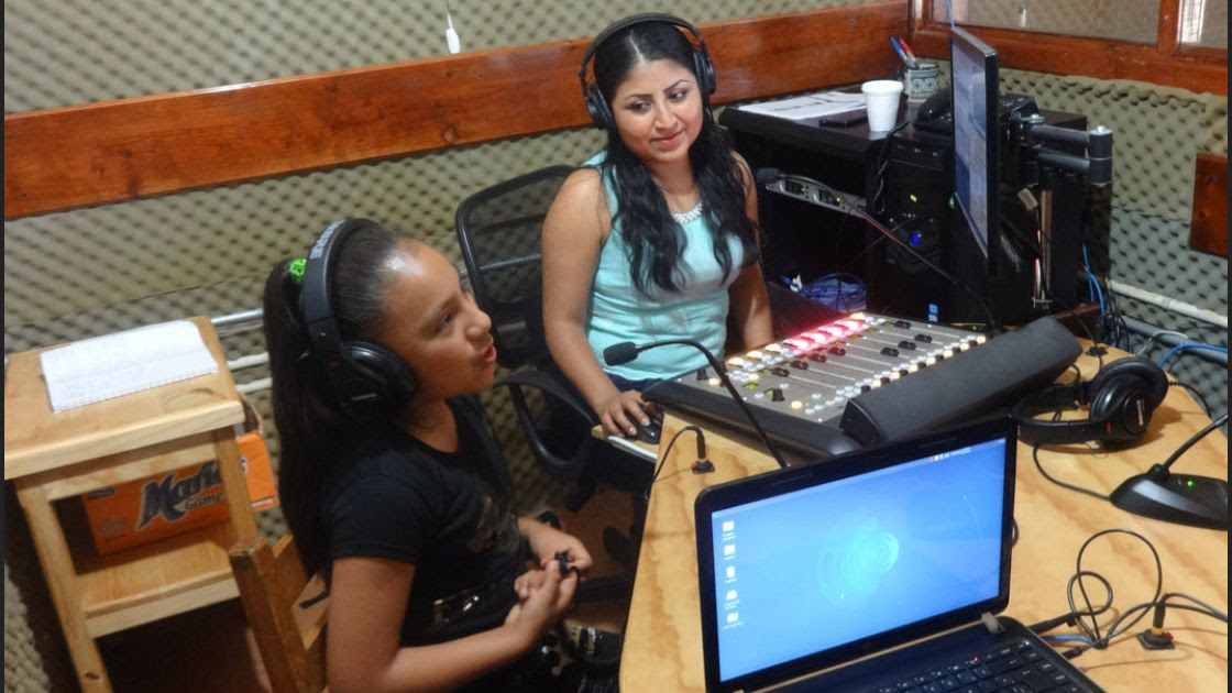 Radio Huayacocotla cumple 55 años siendo altavoz de campesinos y pueblos indígenas