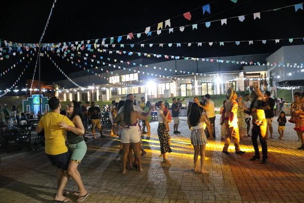 Quadrilhas animadas no Arraiá do Malai Manso (Divulgação)