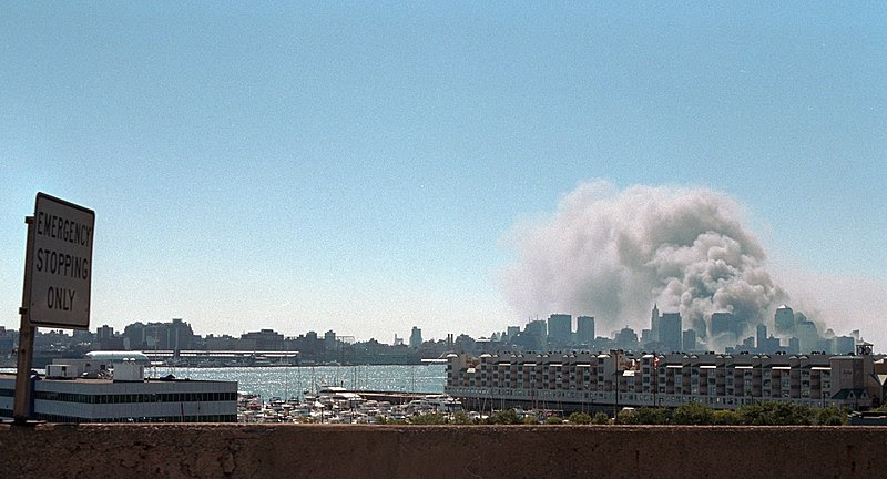 File:911 New York City Views, 09-11-2001.jpg