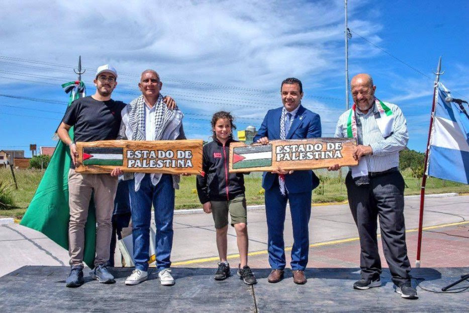 Argentina city, Santa Clara del Mar, renames one of its roads 'Palestine Street' [Plestinian Embassy in Argentina]