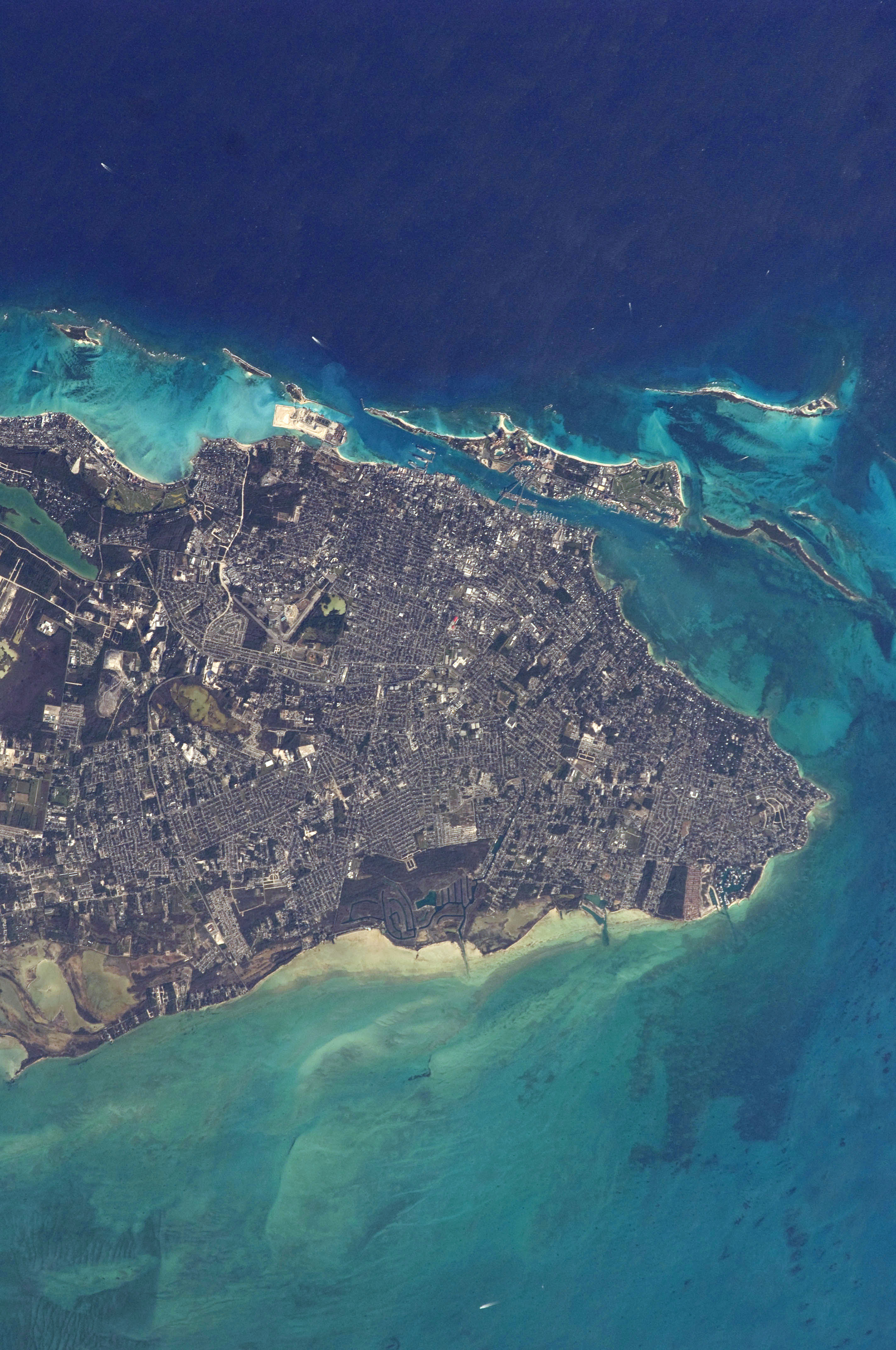 FileNassau, The Bahamas.jpg Wikimedia Commons