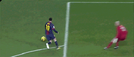 Resultado de imagem para drible futebol gif