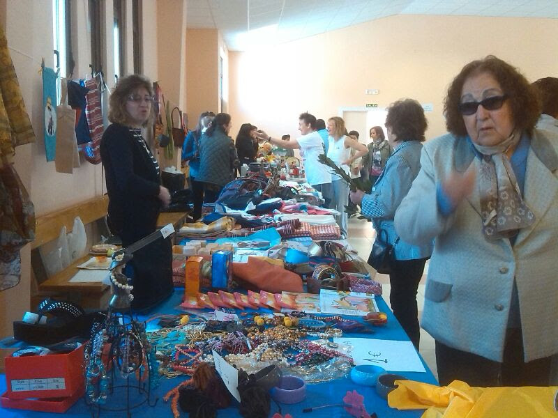 http://www.accionverapaz.org/images/accionverapaz/proyectos/mercadillo_babilafuente/IMG-20140413-WA0003.jpg