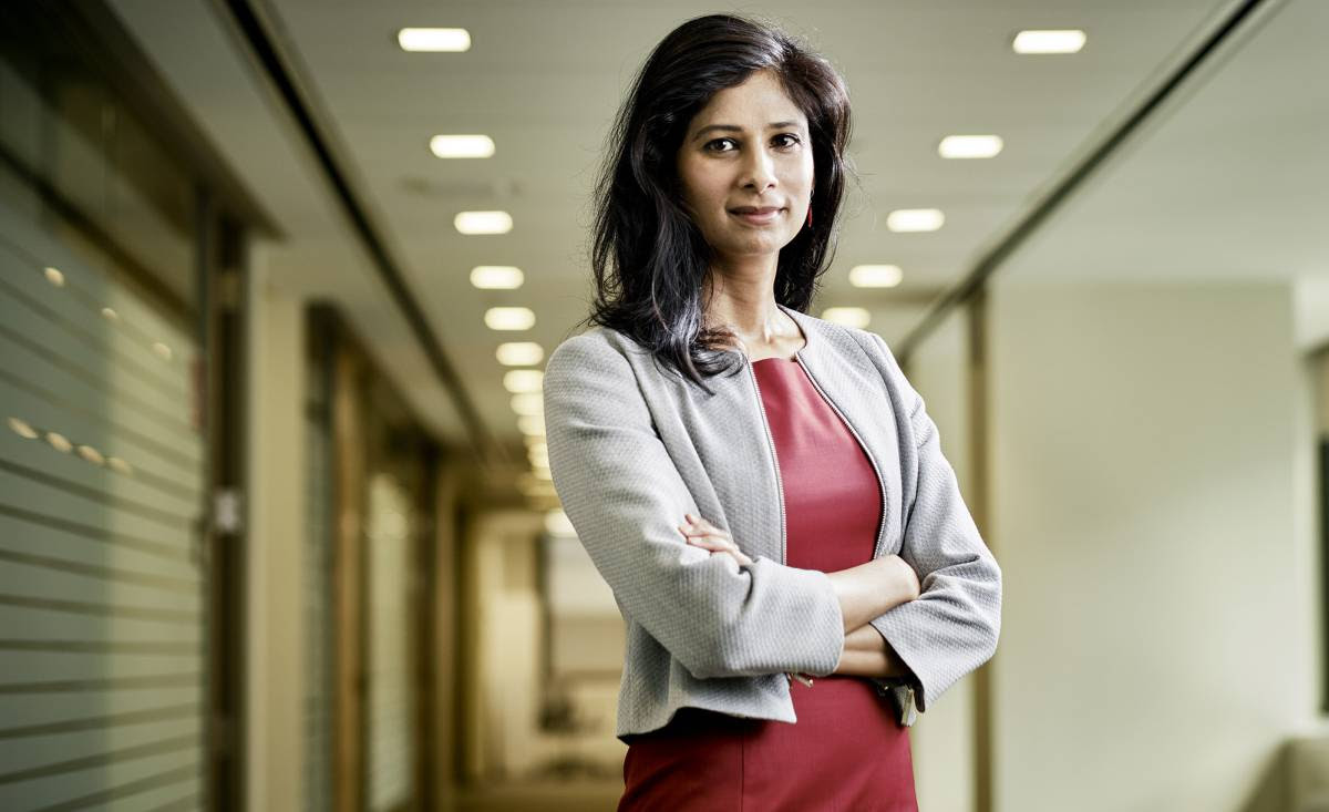 Gita Gopinath: “La próxima crisis será por algo que no hemos aprendido”