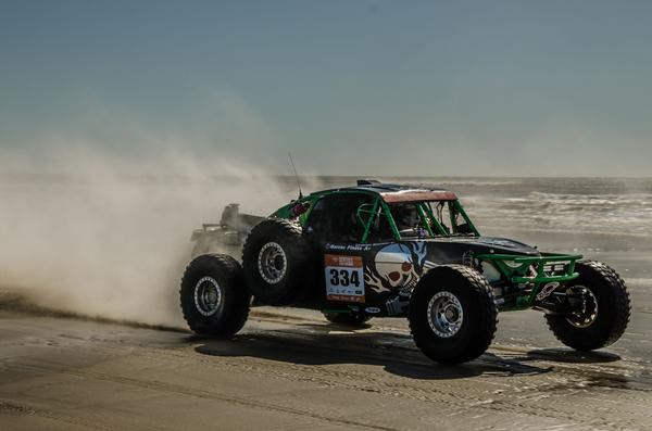 Bianchini pilotou o buggy, pela primeira vez, no Rally Rota Sul, em dezembro/19 (Ney Evangelista/DFotos)