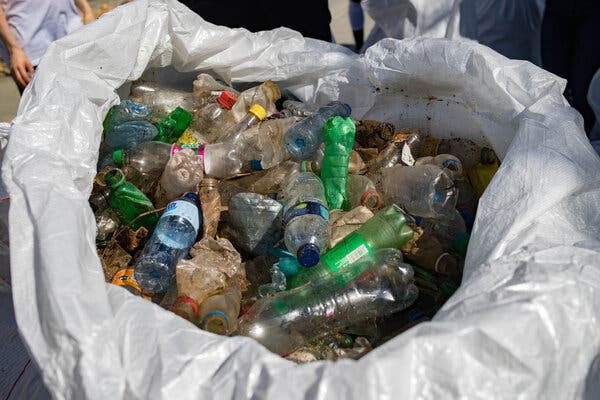 “All that trash that we throw away returns to us,” Nelson Cruz said of the waste found on the beaches of the Dominican Republic.