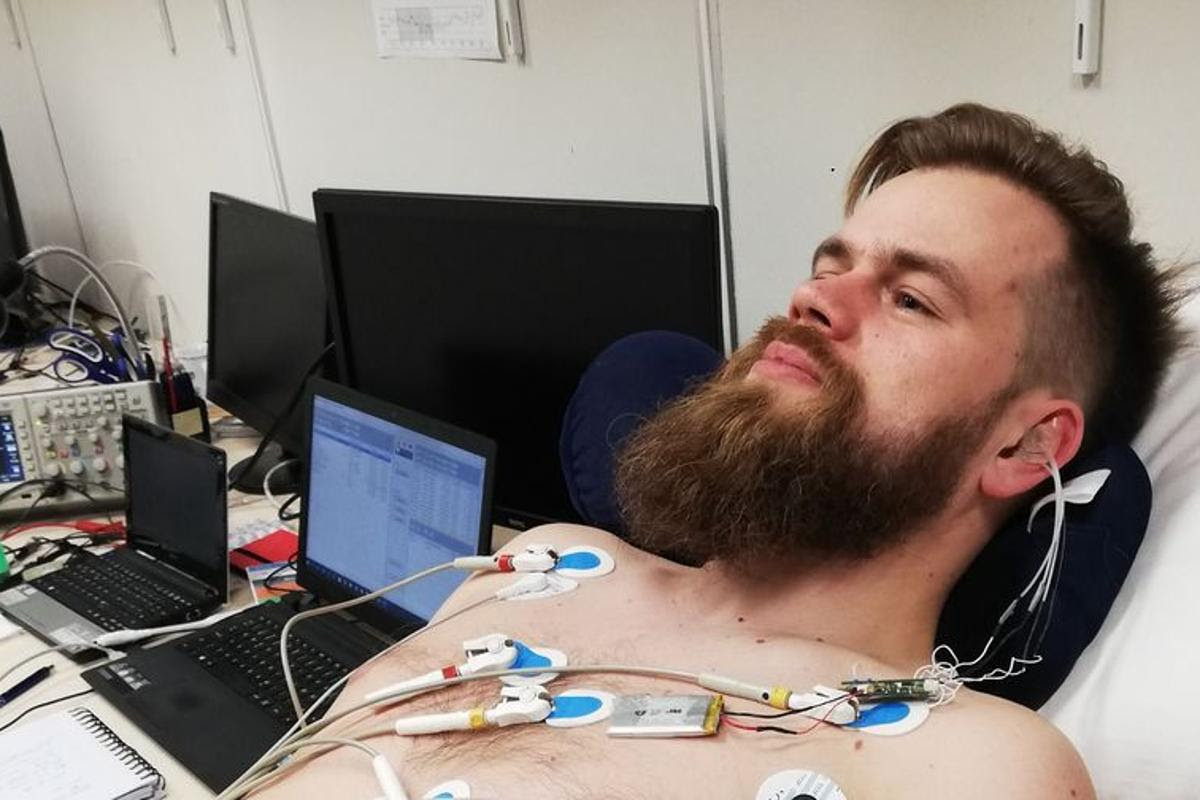 A volunteer undergoes vagus nerve stimulation, guided by a new computer model of the blood vessels and nerve fibers in the outer ear