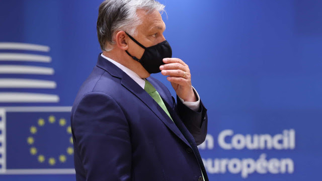 Viktor Orbán derrota oposição unida e conquista 5º mandato na Hungria