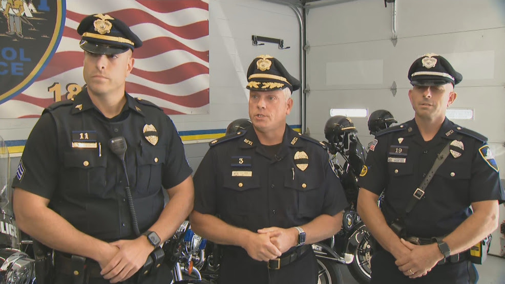  Police to represent Rhode Island at funeral of Connecticut officers