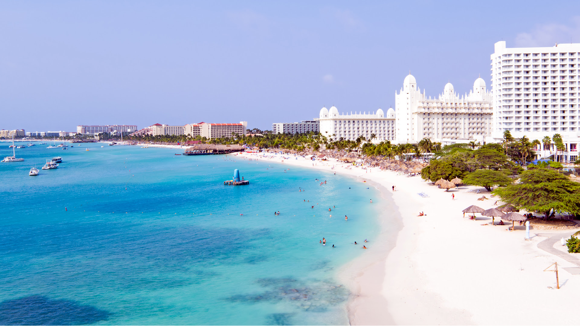 Aruba, se encuentra en el mar Caribe y es uno de los destinos con mejor clima (Istock)