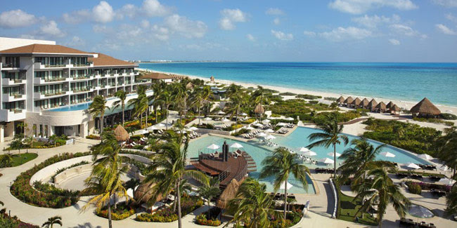 Dreams ® Playa Mujeres Golf & Spa Resort