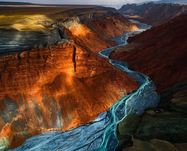 Ngắm ảnh thiên nhiên tuyệt đẹp đoạt giải của NatGeo năm 2017 - Ảnh 7.