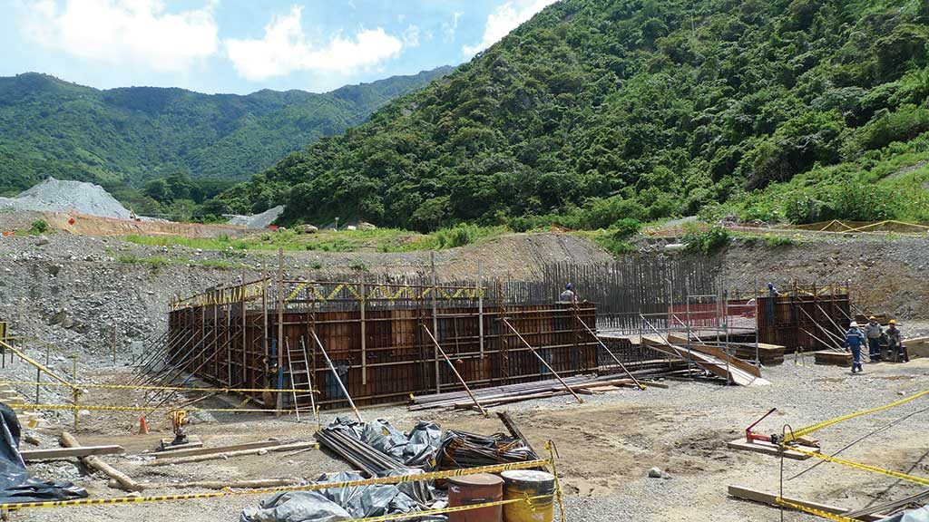 A mill building under construction at the Buritica gold project. Photos by David Perri.