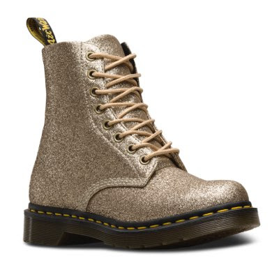 Dr. Martens: Shine On • WithGuitars