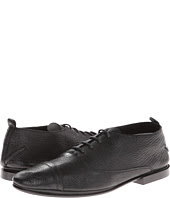 See  image CoSTUME NATIONAL  Cap Toe Oxford 