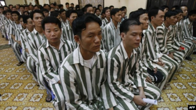 Việt Nam hôm 28/8 loan báo sẽ trả tự do cho hơn 18.200 tù nhân, bắt đầu từ thứ Hai tuần tới.
