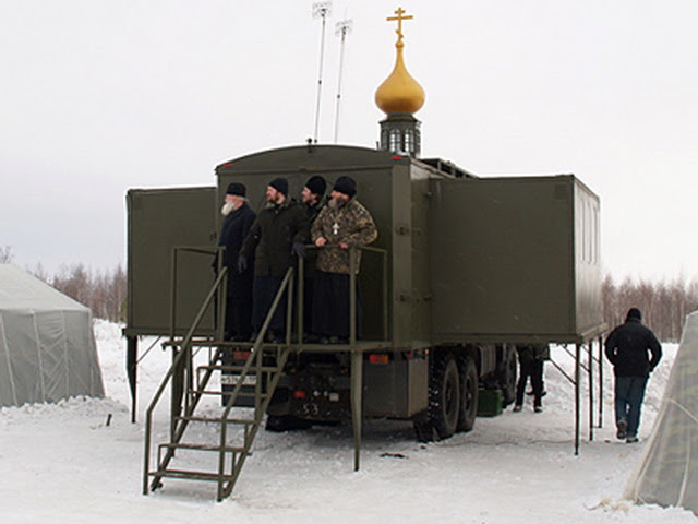 Đặc sắc nghi lễ ban phước cho vũ khí của Quân đội Nga - Ảnh 10.